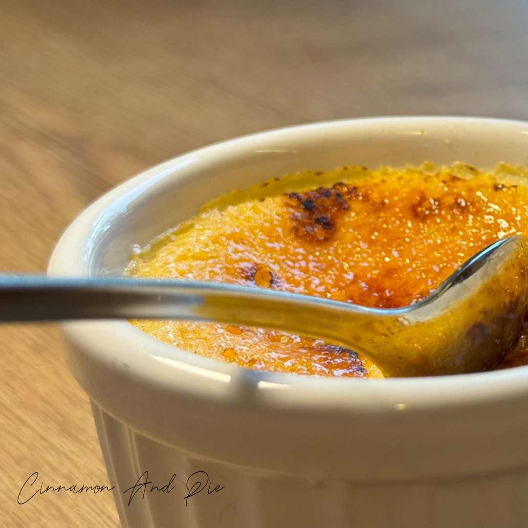 A vanilla-scented, rich Crème Brûlée is delicious and completely easy to make.
📌 Link in Bio
#cremebrulee #crèmebrûlée #crèmebrûlée #cremebrule #dessert #desserts #fyp #foodie #foodies #foodielife
